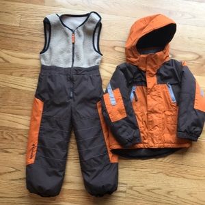 Columbia snow jacket and pant set